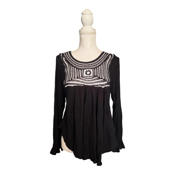Free People Soulmate Crochet Tunic Top Black Waffle Knit Long Sleeves Size S - Picture 5 of 9